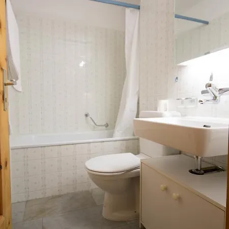 Chesa Surlej Apartment